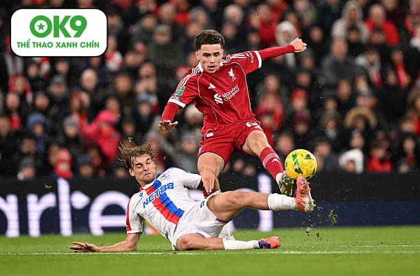 Liverpool triệu tập tài năng trẻ Morrison đối đầu Inter Milan tại Champions League.